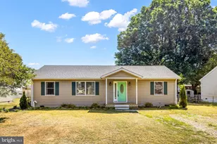 234 Holly Way, Colonial Beach, VA 22443 - Photo 2