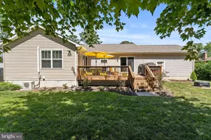 305 Cedar Ln, Colonial Beach, VA 22443 - Photo 26
