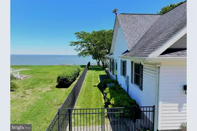 651 Barracks Beach Drive, Colonial Beach, VA 22443 - Photo 8