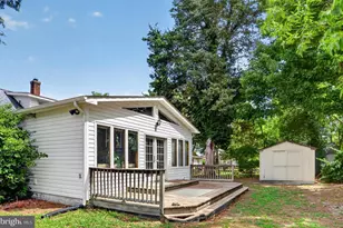 38 4th St, Colonial Beach, VA 22443 - Photo 26