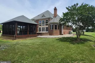257 Church Point Ln, Colonial Beach, VA 22443 - Photo 8