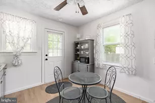 305 Locust Ave, Colonial Beach, VA 22443 - Photo 14