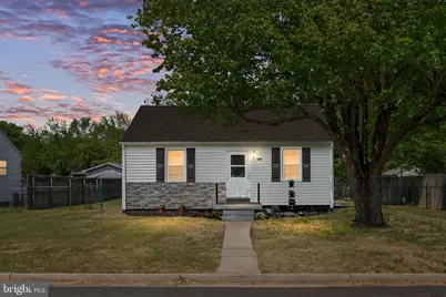 305 Locust Avenue, Colonial Beach, VA 22443 - Photo 1