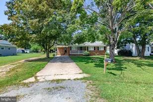 333 Santa Maria Ave, Colonial Beach, VA 22443 - Photo 58