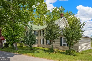 120 Boundary St, Colonial Beach, VA 22443 - Photo 4