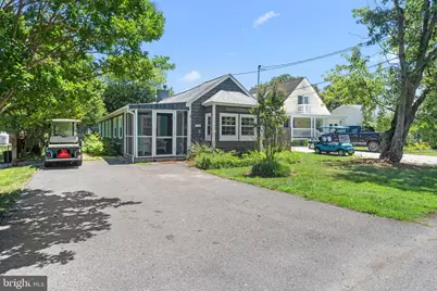 716 Bancroft Avenue, Colonial Beach, VA 22443 - Photo 2