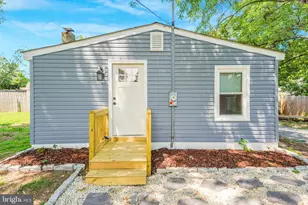 227 Dale Dr, Colonial Beach, VA 22443 - Photo 16