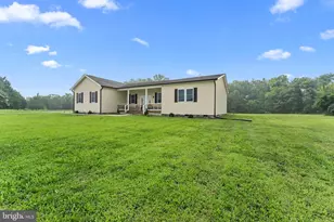 148 Matthews Cove Dr, Montross, VA 22520 - Photo 4
