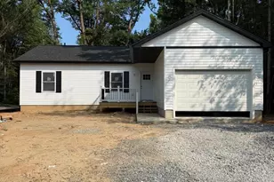 105 Circle Ln, Colonial Beach, VA 22443 - Photo 1