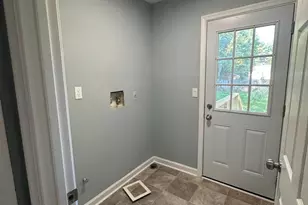 232 Shirley Ln, Montross, VA 22520 - Photo 6