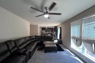 418 Shorewood Dr, Colonial Beach, VA 22443 - Photo 6