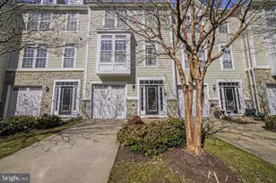 307 Monroe Point Dr, Colonial Beach, VA 22443 - Photo 2