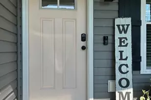 119 N Cedar Ln, Colonial Beach, VA 22443 - Photo 2