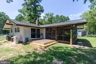 781 N Glebe Rd, Montross, VA 22520 - Photo 4