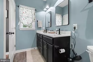 415 Lossing Ave, Colonial Beach, VA 22443 - Photo 16