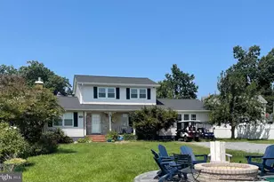 1519 Irving Ave, Colonial Beach, VA 22443 - Photo 2