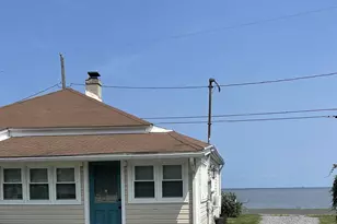 1519 Irving Ave, Colonial Beach, VA 22443 - Photo 6