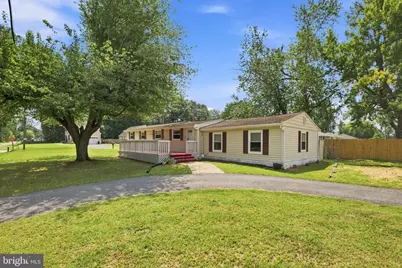 153 Richmond Road, Colonial Beach, VA 22443 - Photo 2