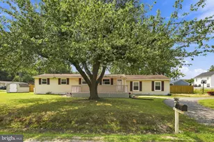 153 Richmond Rd, Colonial Beach, VA 22443 - Photo 4