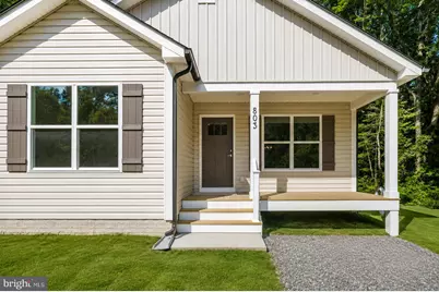 803 Albrough Blvd, Colonial Beach, VA 22443 - Photo 2