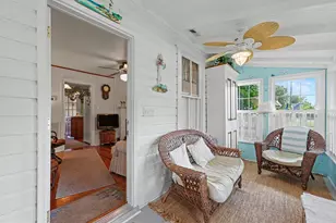 518 Lossing Ave, Colonial Beach, VA 22443 - Photo 4