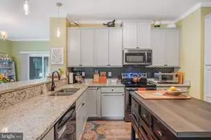 21 10th St, Colonial Beach, VA 22443 - Photo 18