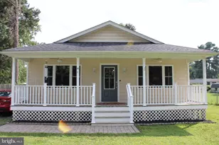 41 Mt Vernon Dr, Colonial Beach, VA 22443 - Photo 1