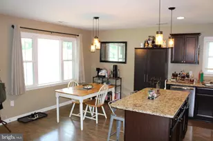 41 Mt Vernon Dr, Colonial Beach, VA 22443 - Photo 6