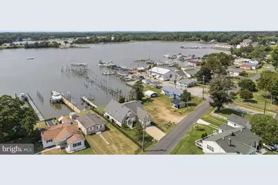 301 Bancroft Avenue, Colonial Beach, VA 22443 - Photo 6