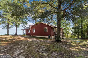 888 Cabin Point Dr, Montross, VA 22520 - Photo 40