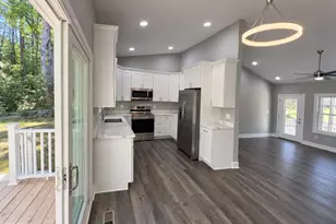63 Elm Dr, Colonial Beach, VA 22443 - Photo 6