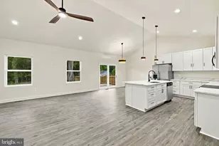 34 Circle Ln, Colonial Beach, VA 22443 - Photo 20