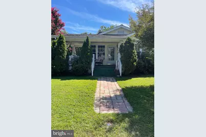 404 Livingstone Street, Colonial Beach, VA 22443 - Photo 1