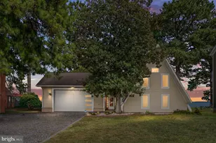 62 Shore Dr, Colonial Beach, VA 22443 - Photo 1