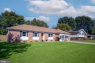 239 Darl Cir, Colonial Beach, VA 22443 - Photo 2