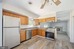 239 Darl Cir, Colonial Beach, VA 22443 - Photo 24