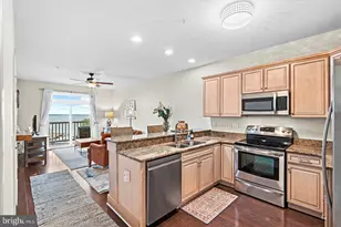 103 N Irving Ave, Colonial Beach, VA 22443 - Photo 6