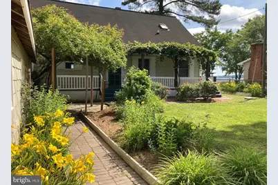 743 N Glebe Road, Montross, VA 22520 - Photo 2