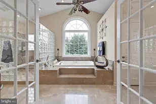 1020 Breckinridge Ln, Winchester, VA 22601 - Photo 12