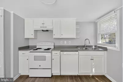 208 Shenandoah Avenue, Winchester, VA 22601 - Photo 8