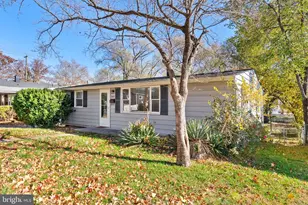 208 Shenandoah Ave, Winchester, VA 22601 - Photo 2