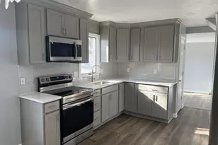 711 E Cork St, Winchester, VA 22601 - Photo 6