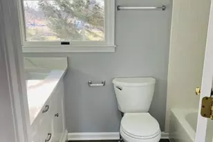 711 E Cork St, Winchester, VA 22601 - Photo 8