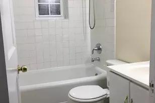 208 W Boscawen St, Winchester, VA 22601 - Photo 6