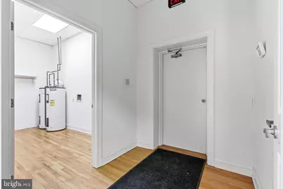 7 W Piccadilly Street #9, Winchester, VA 22601 - Photo 8