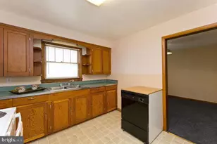 1610 S Loudoun St, Winchester, VA 22601 - Photo 8