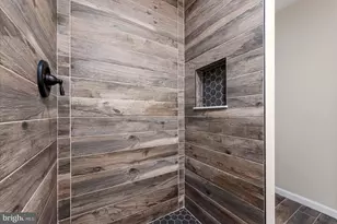 21 W Pall Mall St, Winchester, VA 22601 - Photo 12