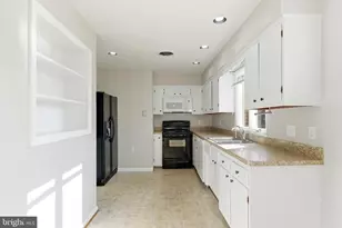 413 Briarmont Dr, Winchester, VA 22601 - Photo 6