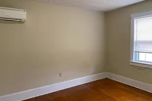 208 W Boscawen St, Winchester, VA 22601 - Photo 2