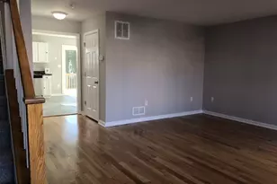 19 W Germain St, Winchester, VA 22601 - Photo 6